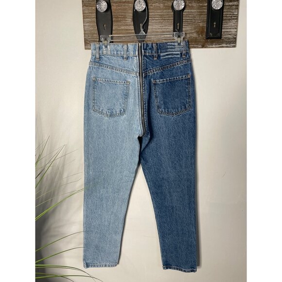 REVICE Women's Wraparound Zip Two Tone Denim Jeans Size 27 - Picture 3 of 9